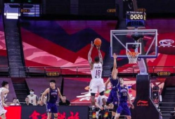 篮球今日爆料新闻直播,直播揭秘赛场幕后风云！”