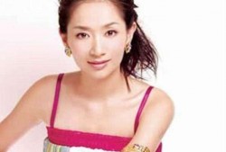 王芳主持人爆料视频播放,视频播放背后的惊人真相